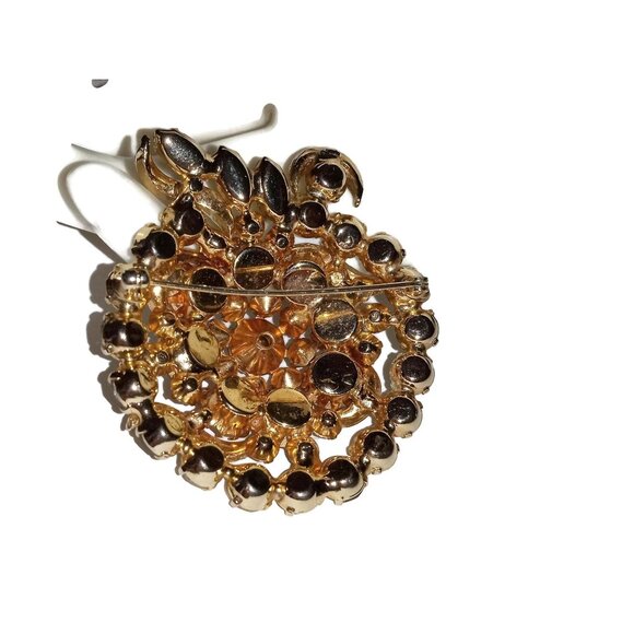 Stunning Crystal Rhinestone Brooch, Must be seen in Person. - Picture 2 of 9